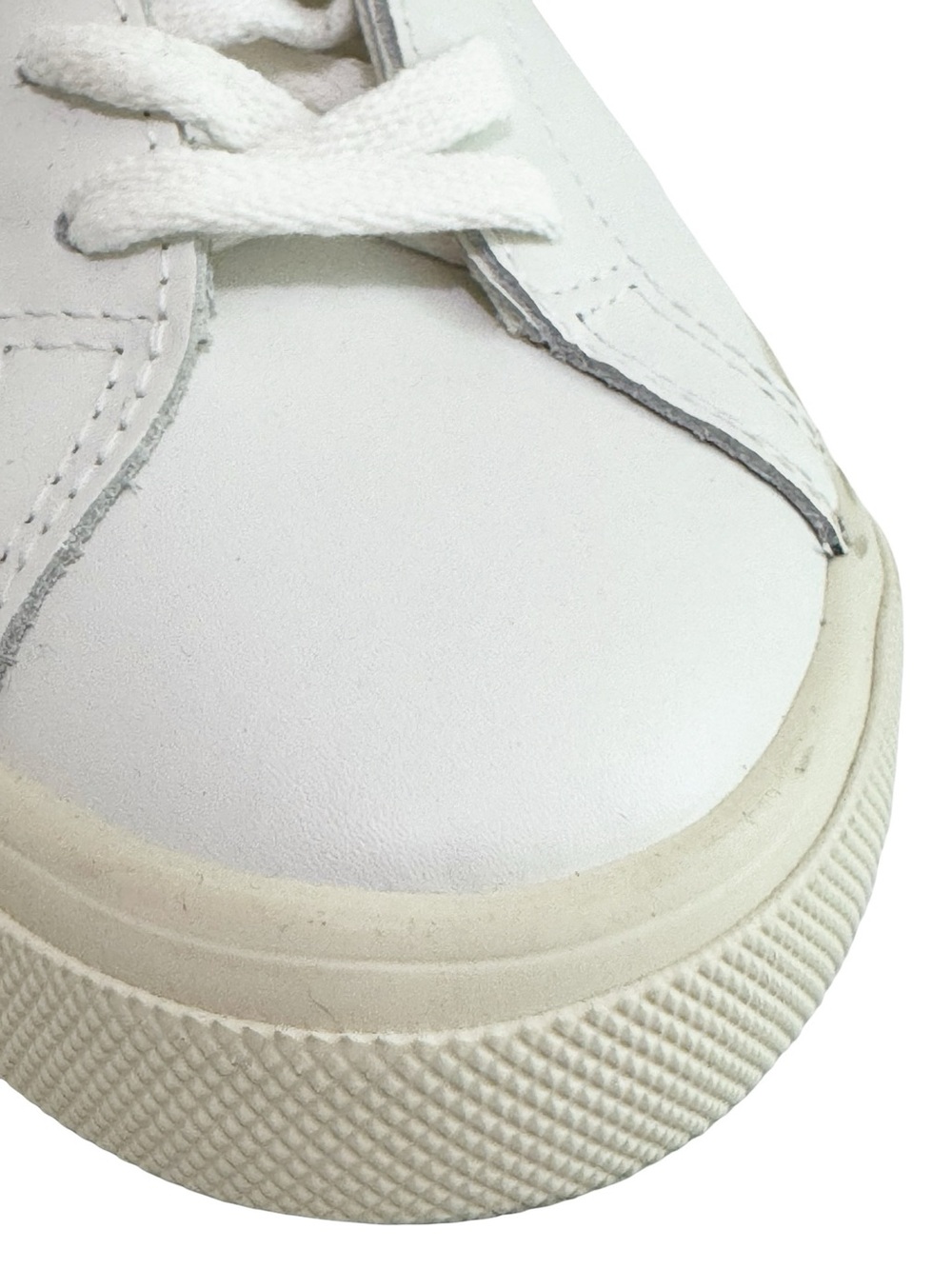 Veja White Sneakers with Lilac V Detail - Picture 9 of 13
